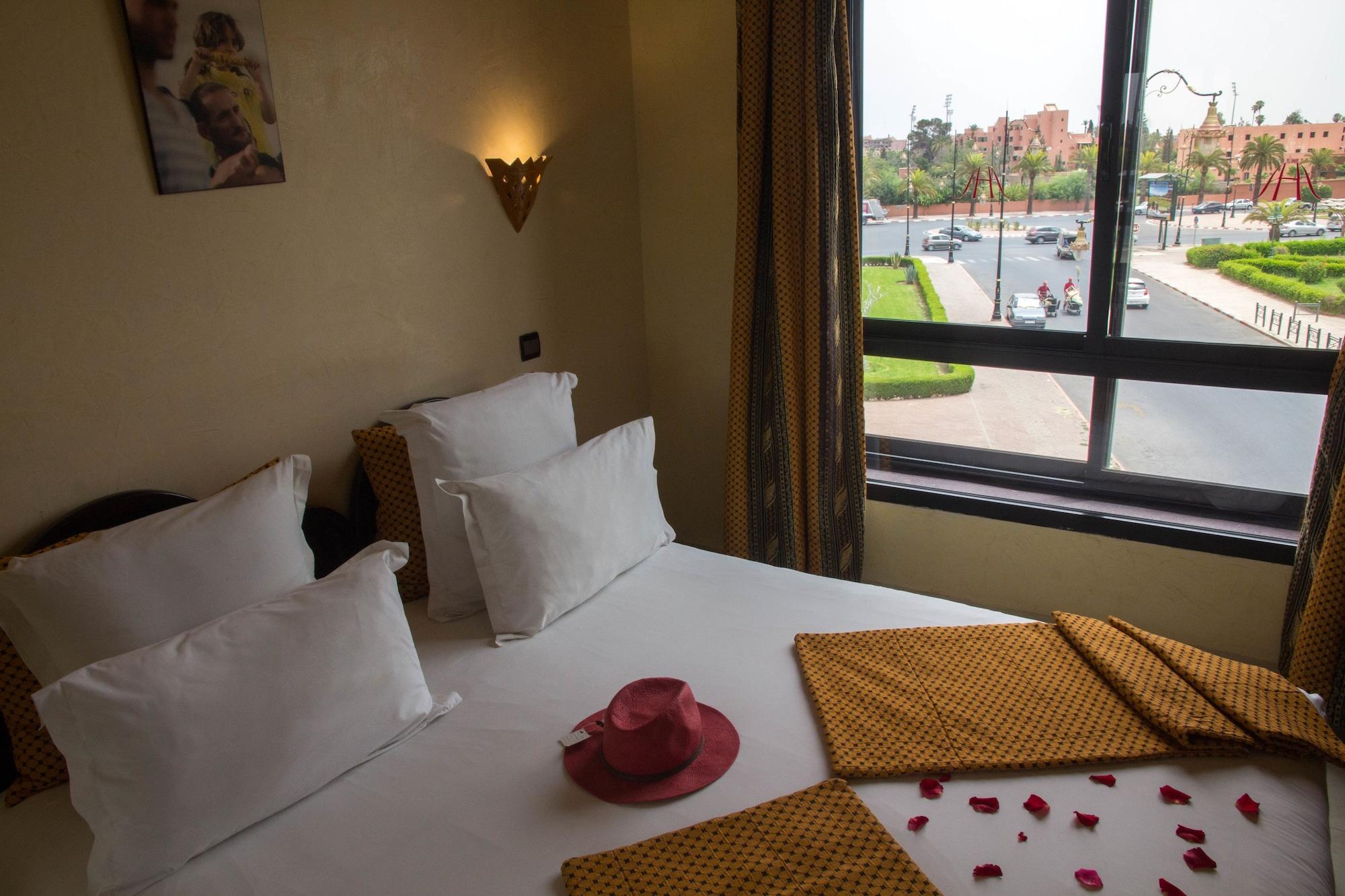 Amani & Hotel